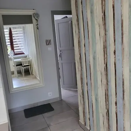 Z Kuchnia I Lazienka Apartmán *