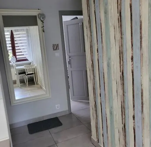 Pokój Z Kuchnią I łazienką Apartament *